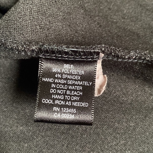 Design Lab Peplum Top - Picture 3 of 5